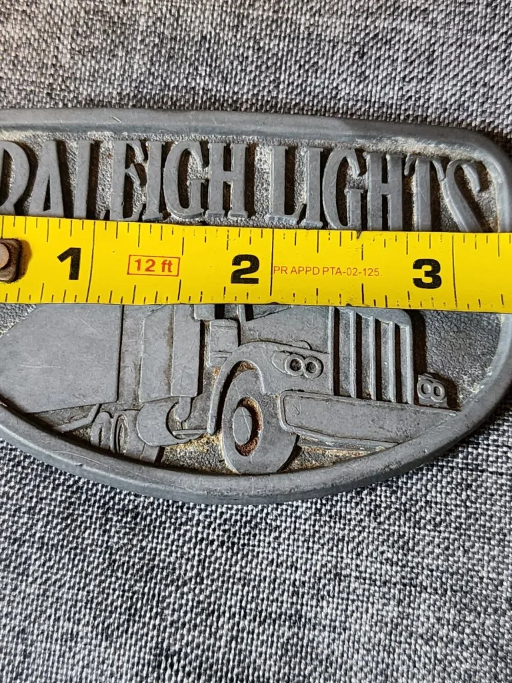 Vintage Raleigh Lights Semi Truck Big Rig Trucker Silver Metal Belt Buckle